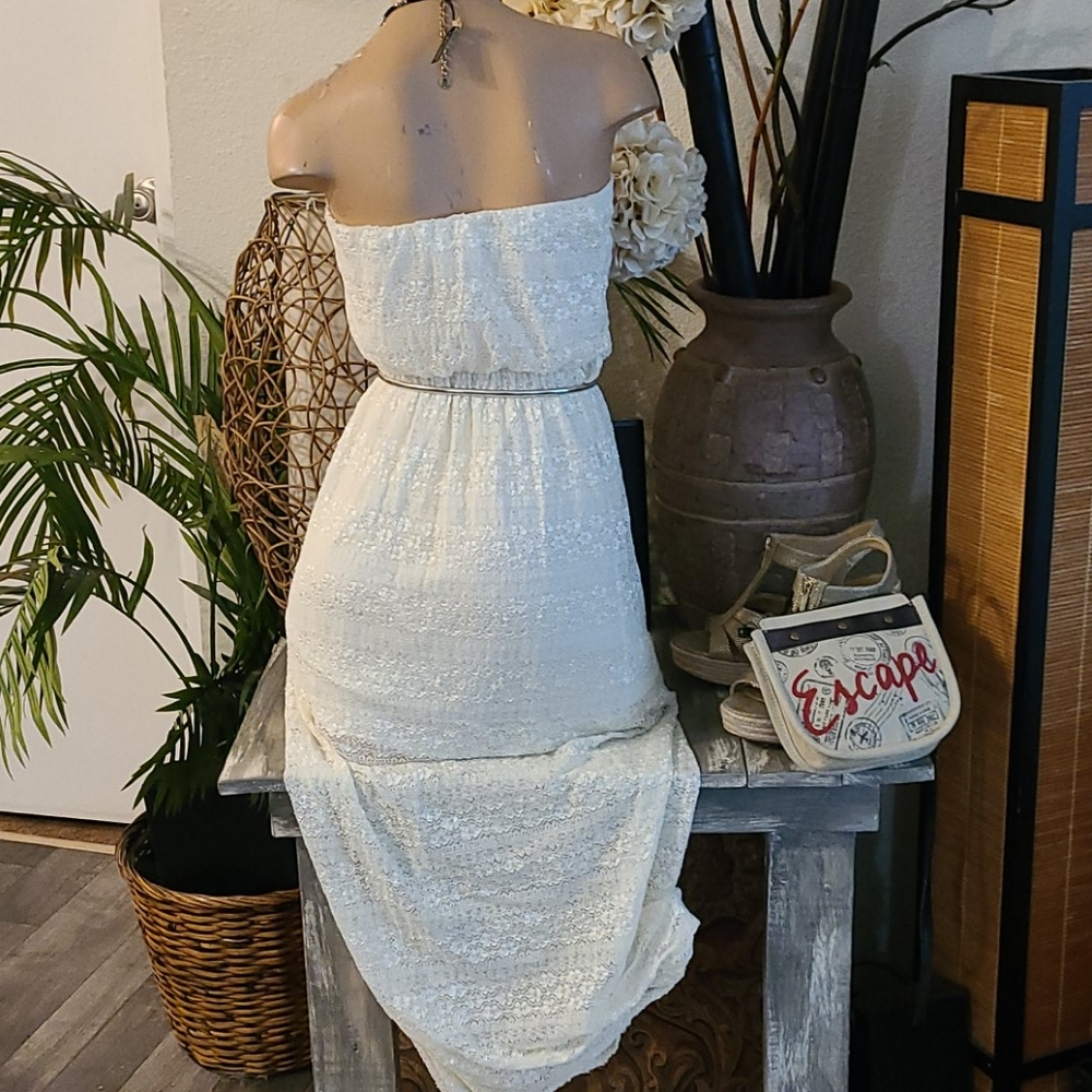 SALE TODAY BEAUTIFUL LACE LONG SMALL DRESS MEDIUM - Picture 11 of 16